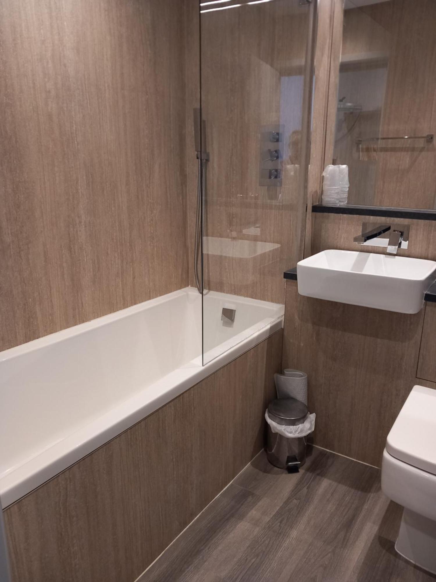אשר Sandown Park Lodge מראה חיצוני תמונה